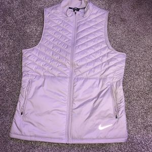 Men’s cream Nike vest